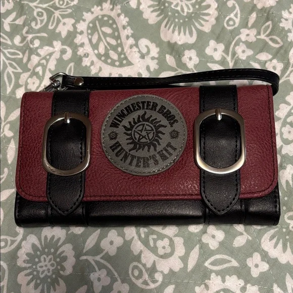 Supernatural Red and Black Wristlet Wallet - Picture 1 of 4